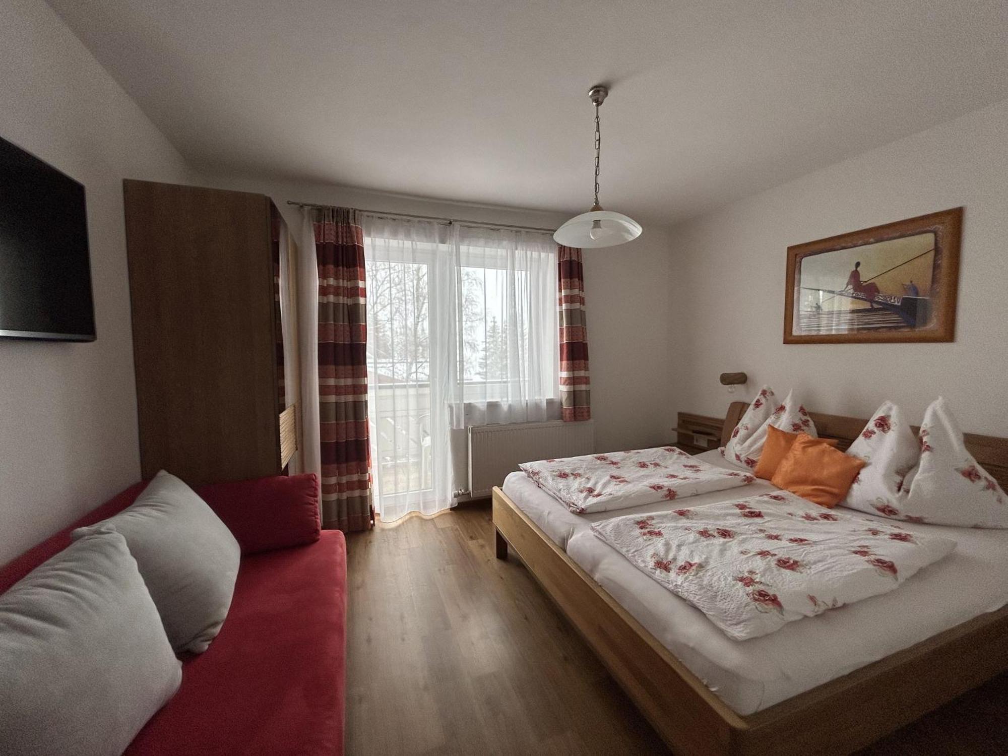 Haus Alpina Ski In & Ski Out Schladming Buitenkant foto