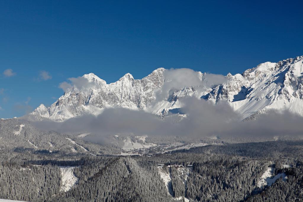 Haus Alpina Ski In & Ski Out Schladming Buitenkant foto