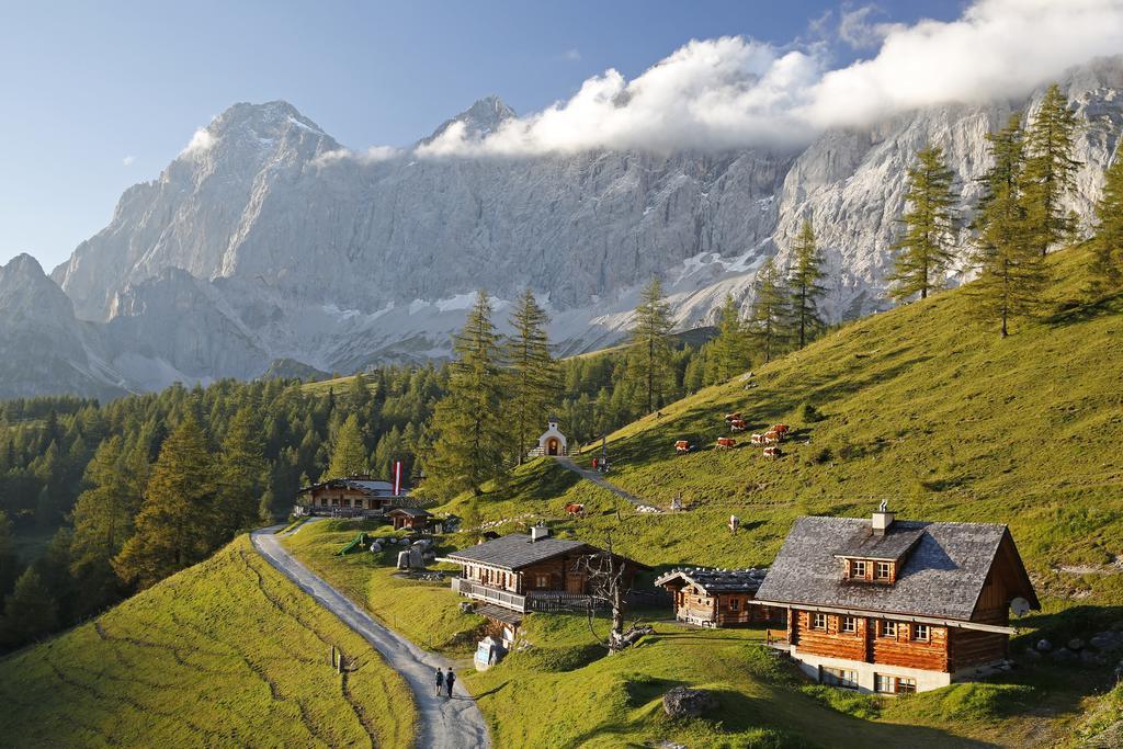 Haus Alpina Ski In & Ski Out Schladming Buitenkant foto